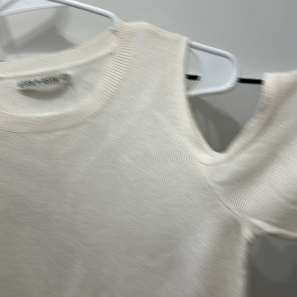 Alice and Olivia cold shoulder sweater - Picture 2 of 3